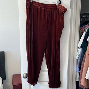 Baltic born cinnamon velvet jogger